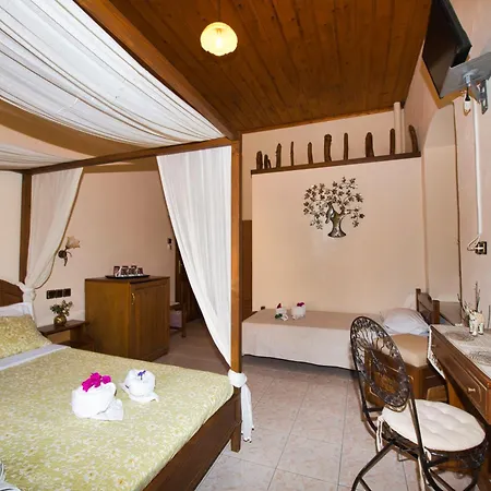 Naftilos Guest House Guest house Kala Nera