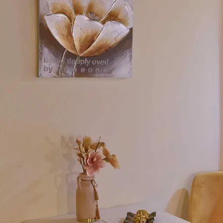 Naftilos 卡拉内拉