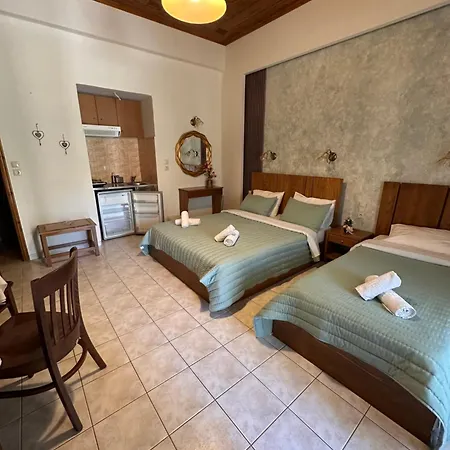 Naftilos Penzion 3*