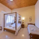 Pensjonat Naftilos 3*
