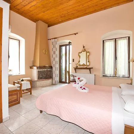 Гостевой дом Naftilos Guest House Кала-Нера