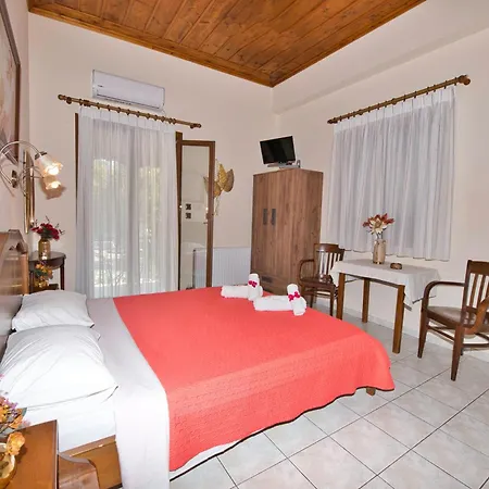 Penzion Naftilos Kala Nera