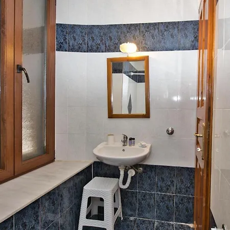 Naftilos Kala Nera