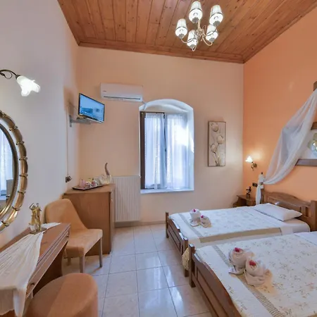 Naftilos 2* Kala Nera