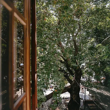 Naftilos 3* Kala Nera