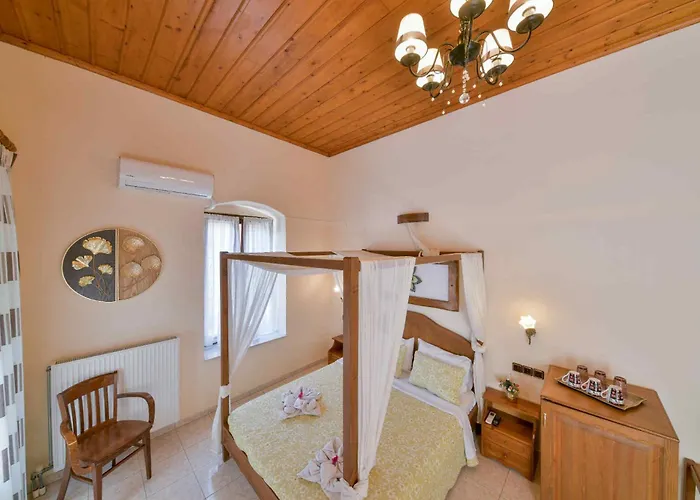 Naftilos Penzion Kala Nera