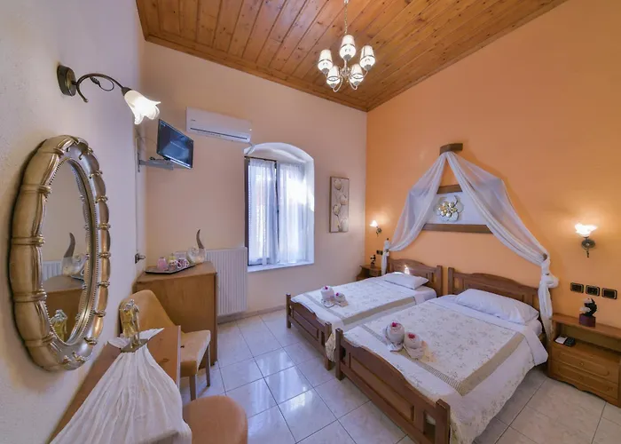 Penzion Naftilos Kala Nera